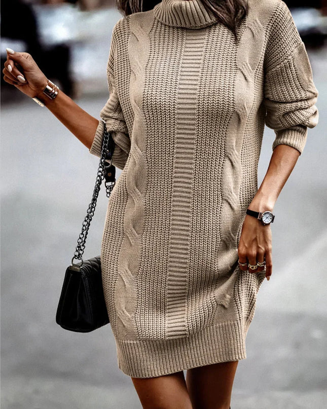 Mini Strickkleid mit Zopfmuster Beige mit Rollkragen