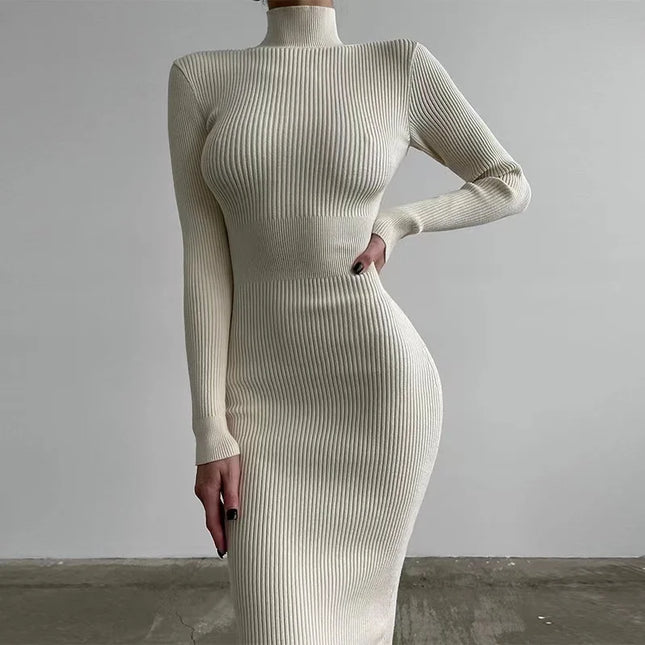 Weißes Rollkragen Strickkleid Midi in Baumwoll-Rippstrick, Frontansicht