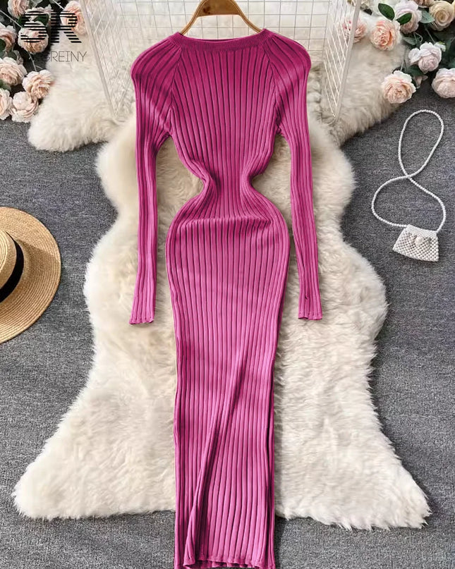 Langes Strickkleid gerippt pink mit Rundhalsausschnitt
