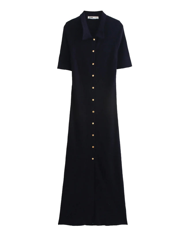 Schwarzes Strickkleid mit Knopfleiste und Polokragen