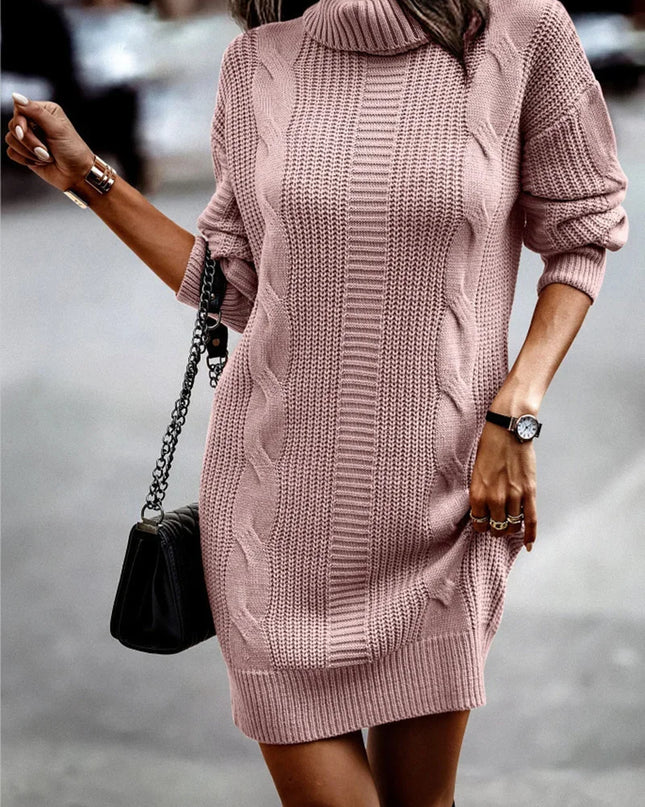 Mini Strickkleid mit Zopfmuster Rosa mit Rollkragen